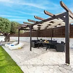 Marble Pool Villa