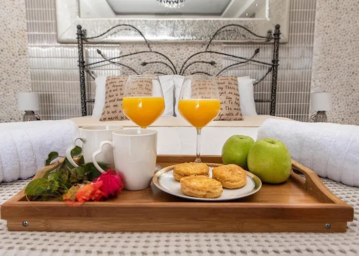 Marble Pool فيلة *